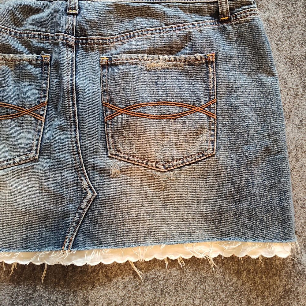 Abercrombie & Fitch Denim Mini Skirt with Lace Trim - Picture 7 of 9